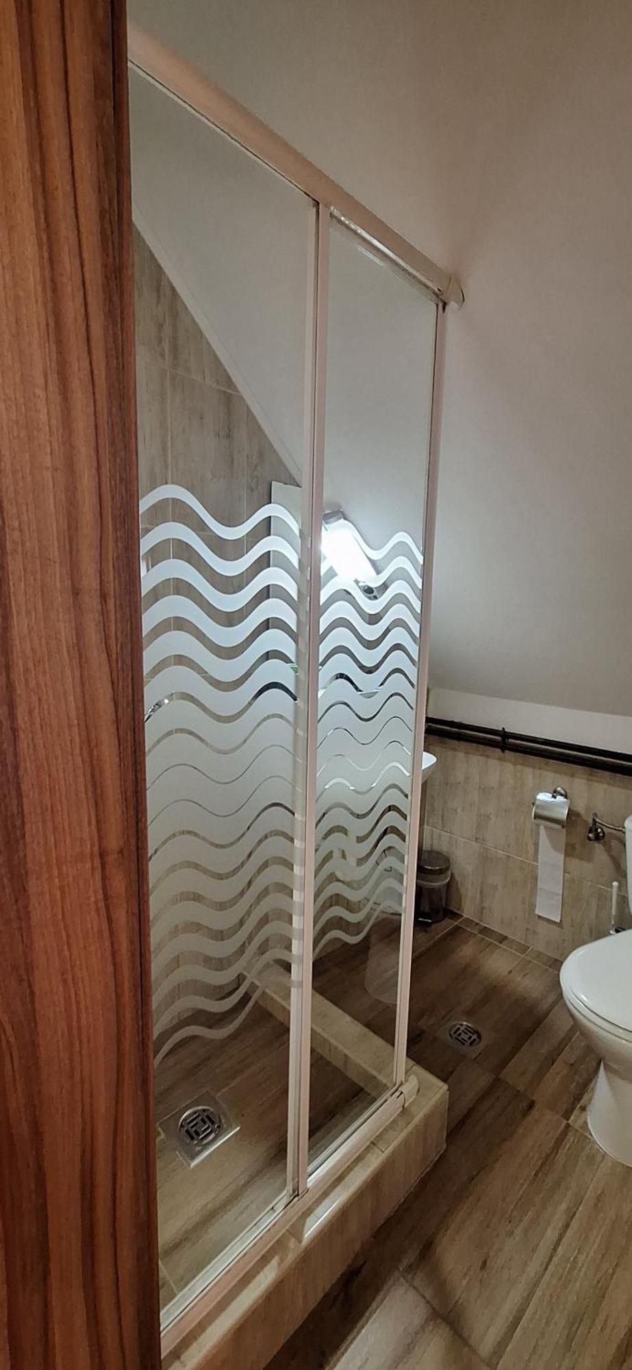 Atryum Hotel Сольнок Екстер'єр фото